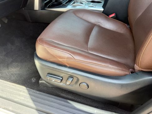 Used 2023 Toyota 4Runner Limited AWD/4WD image 15