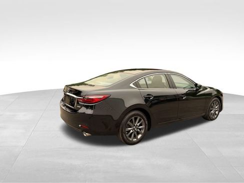 Used 2018 MAZDA MAZDA6 Sport w/ I-ACTIVSENSE Package FWD image 3