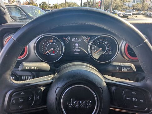 Used 2019 Jeep Wrangler Unlimited Sport S image 12