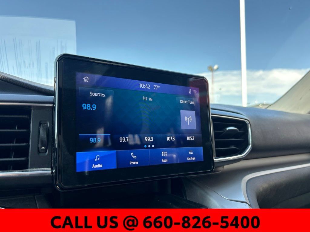 Used 2020 Ford Explorer XLT w/ Equipment Group 202A AWD/4WD image 21