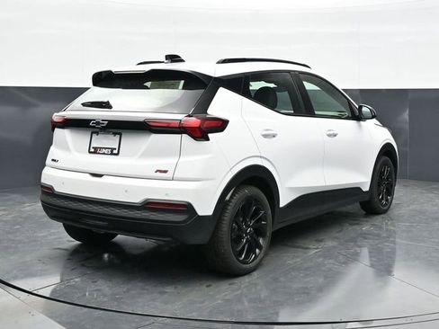 New 2027 Chevrolet Bolt RS FWD image 9