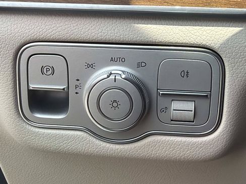 Certified 2023 Mercedes-Benz GLE 580 4MATIC image 29