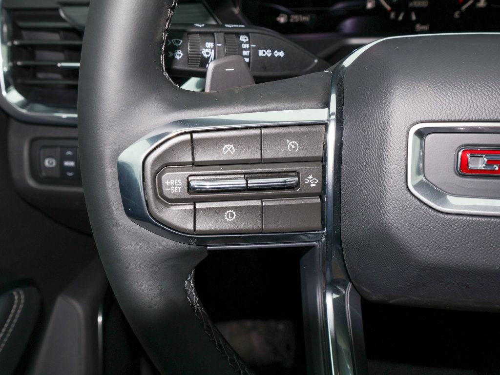 New 2027 GMC Acadia Elevation w/ Elevation Premium Package FWD image 25