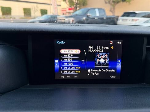 Used 2018 Lexus IS 300 RWD image 42