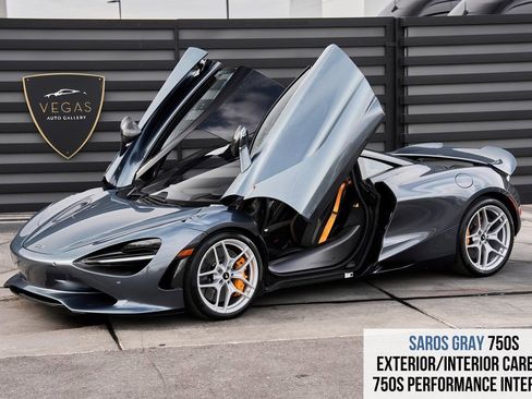 Used 2024 McLaren 750S image 1
