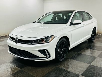 Used 2025 Volkswagen Jetta SE