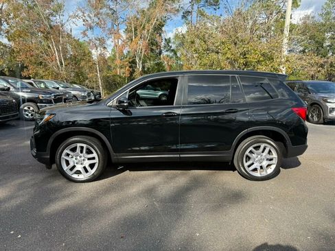 Used 2024 Honda Passport EX-L image 2