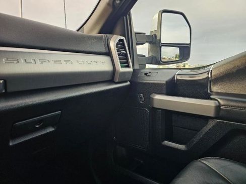 Certified 2021 Ford F350 Platinum w/ Tremor Off-Road Package image 33