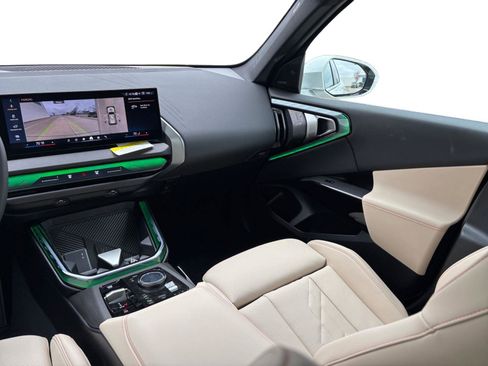 New 2026 BMW X3 xDrive30 w/ Premium Package image 25