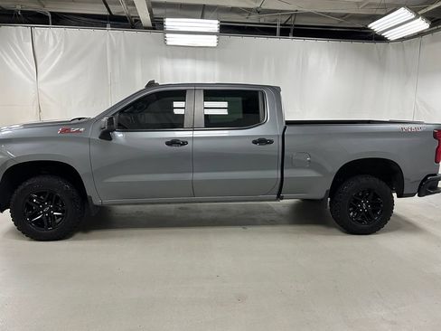 Used 2019 Chevrolet Silverado 1500 LT Trail Boss w/ Convenience Package AWD/4WD image 8