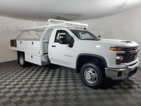 New 2026 Chevrolet Silverado 3500 W/T w/ WT Convenience Package RWD image 3