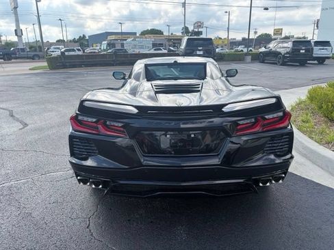 Used 2024 Chevrolet Corvette Stingray Premium Conv w/ Z51 Performance Package RWD image 6