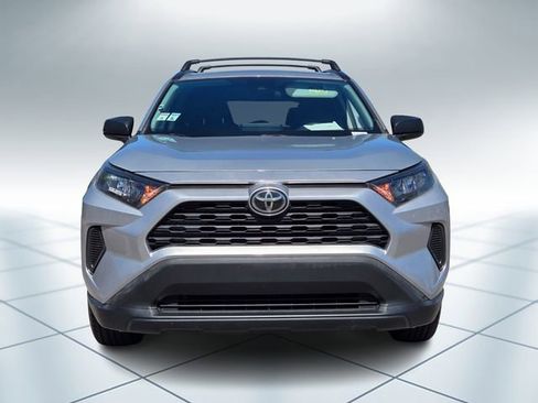 Used 2019 Toyota RAV4 LE w/ All Weather Liner Package image 8