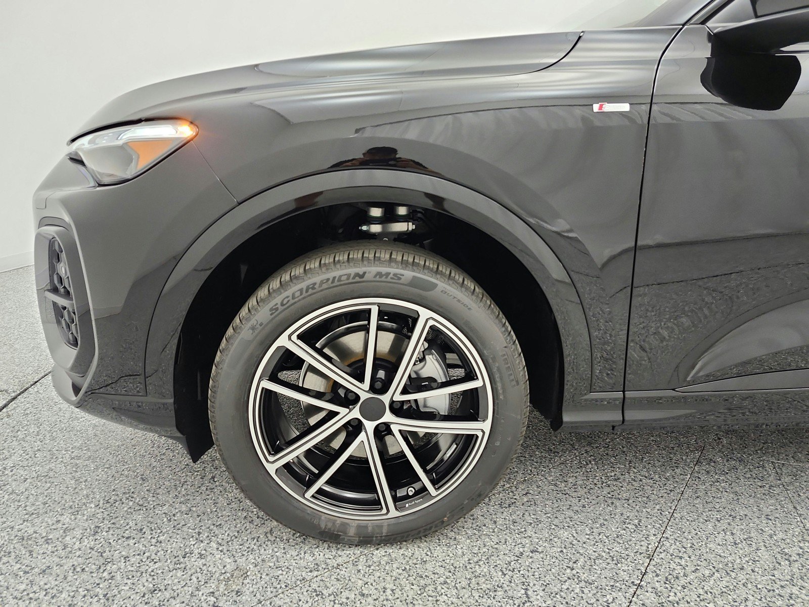 New 2026 Audi Q5 Premium Plus AWD/4WD image 13