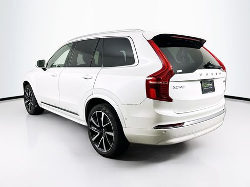Used 2024 Volvo XC90 B5 Plus AWD/4WD image 5