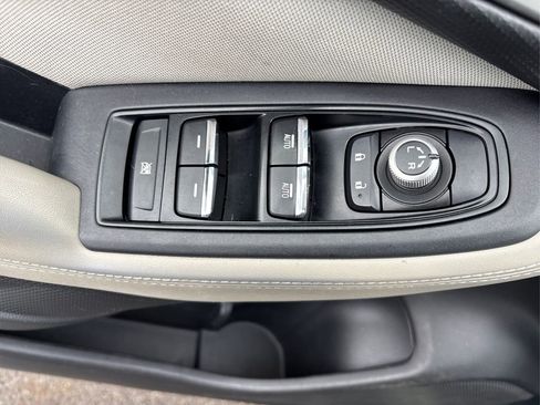 Used 2019 Subaru Forester Premium image 33