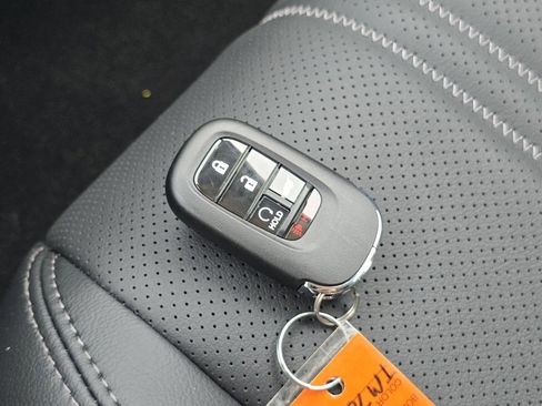 New 2026 Honda HR-V EX-L image 36