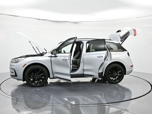 New 2025 Lincoln Corsair Reserve w/ Jet Appearance Package image 48