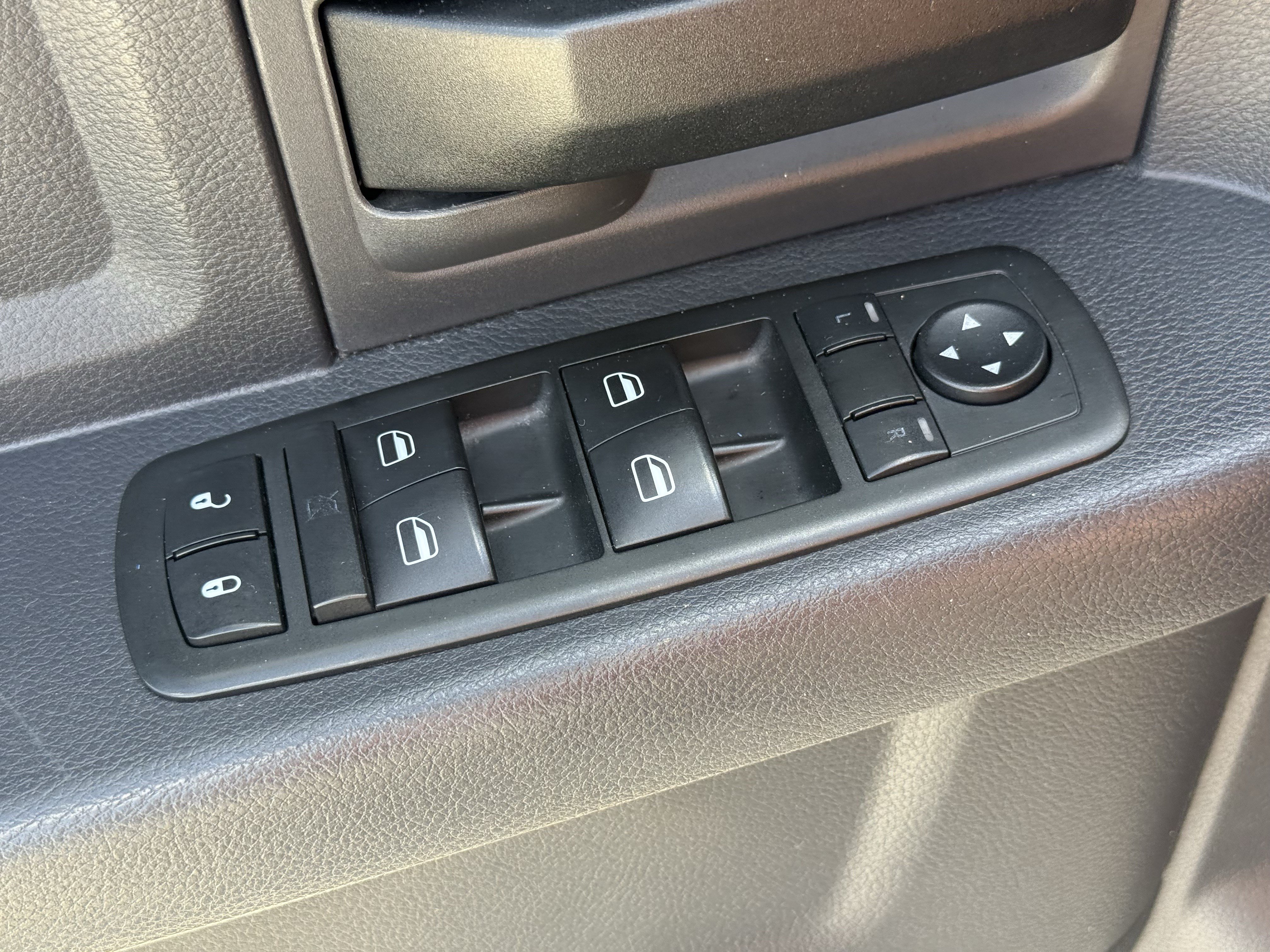 Used 2009 Dodge Ram 1500 Truck ST RWD image 22