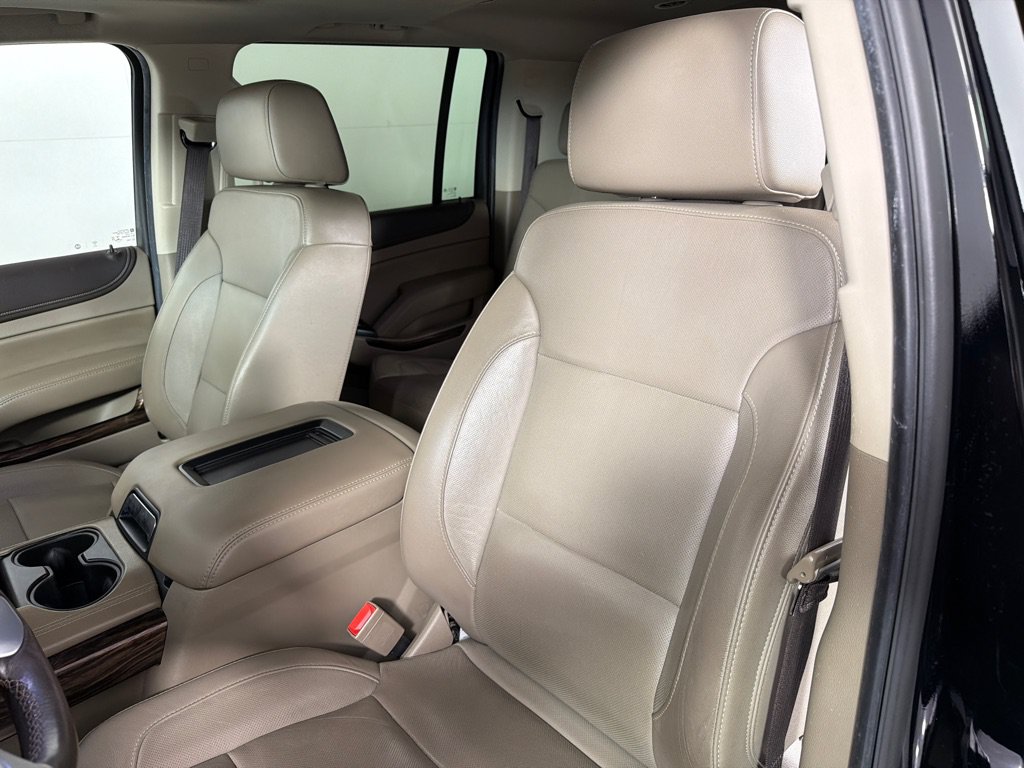 Used 2019 GMC Yukon XL SLT w/ Open Road Package AWD/4WD image 13