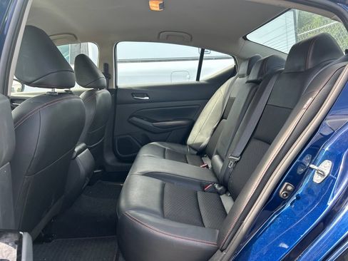 Used 2024 Nissan Altima 2.5 SR FWD image 13