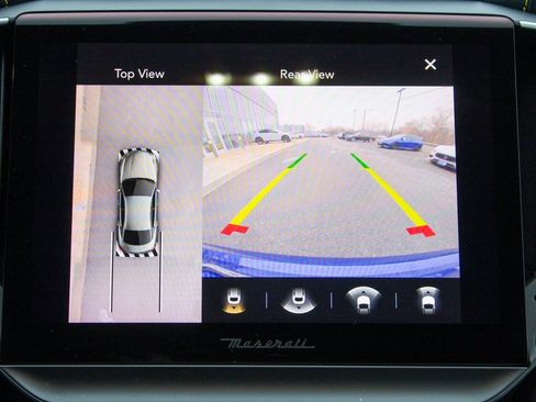 Used 2022 Maserati Ghibli Modena Q4 image 18