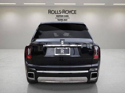 Certified 2025 Rolls-Royce Cullinan image 6