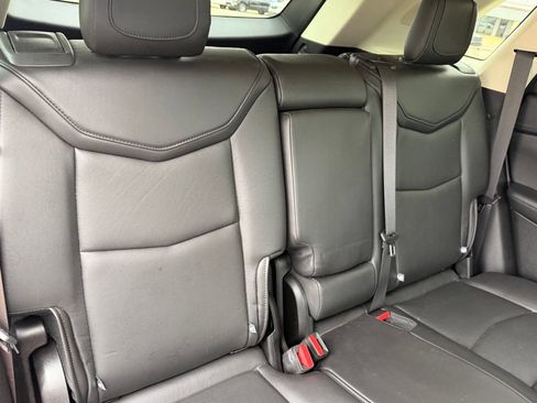 Used 2019 Cadillac XT5 Luxury AWD/4WD image 38