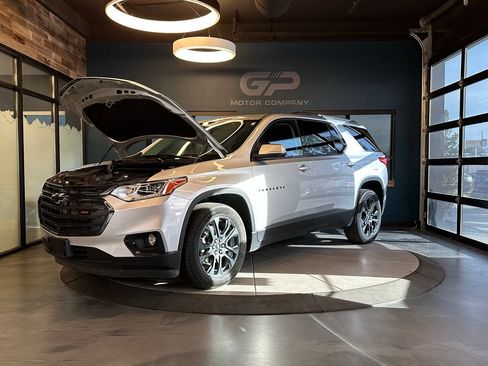 Used 2021 Chevrolet Traverse RS AWD/4WD image 26