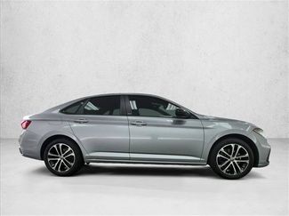 Used 2025 Volkswagen Jetta Sport FWD video 4