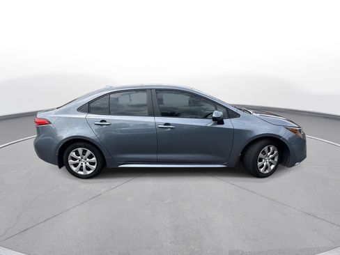 Used 2025 Toyota Corolla LE FWD image 5