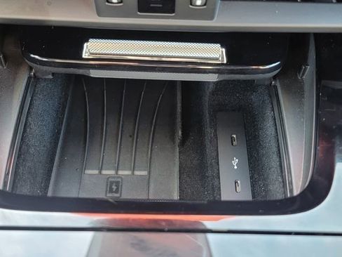 Used 2024 Porsche Cayenne Base image 25