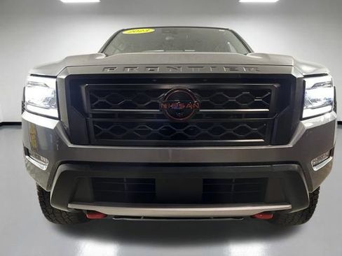Used 2023 Nissan Frontier PRO-4X w/ Pro Convenience Package image 2