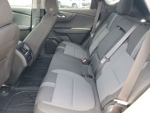 Certified 2024 Chevrolet Blazer LT w/ LPO, Floor Liner Package FWD image 8