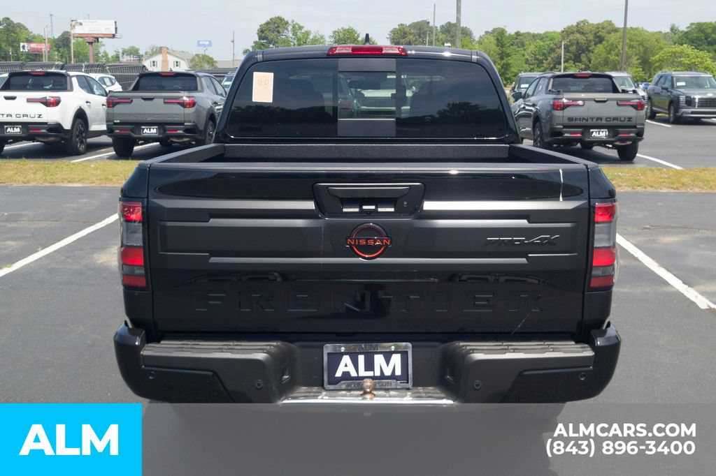 Used 2026 Nissan Frontier PRO-4X AWD/4WD image 6