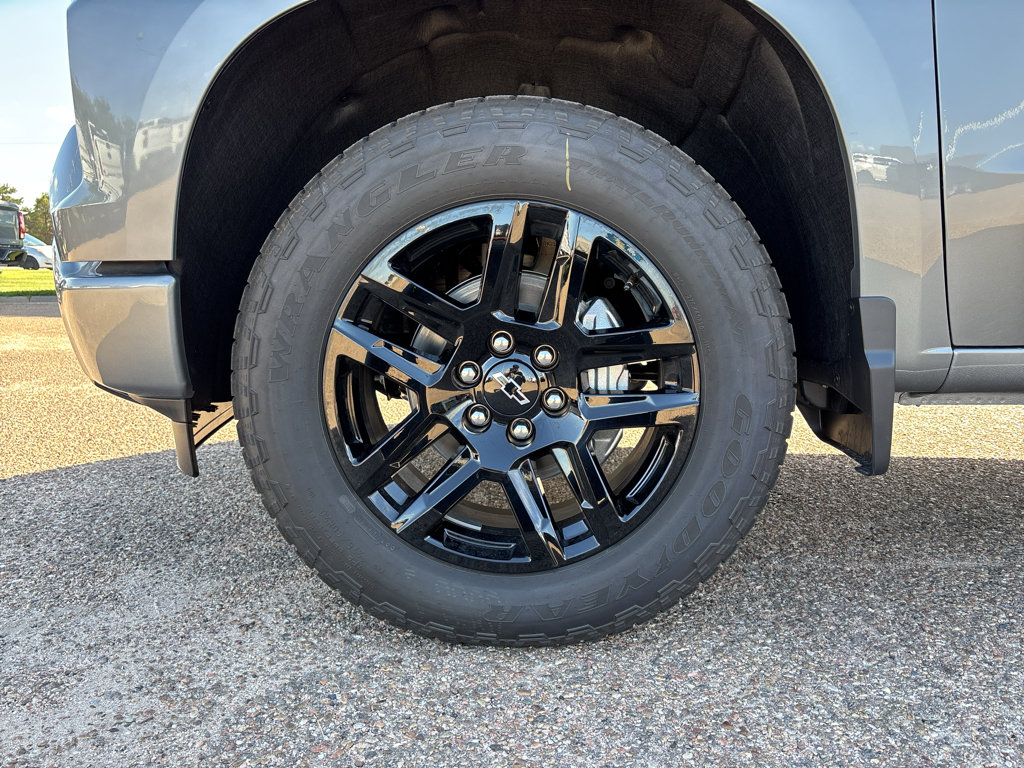 New 2026 Chevrolet Silverado 1500 RST w/ Z71 Off-Road Package AWD/4WD image 20