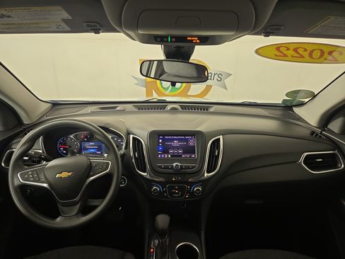 Used 2022 Chevrolet Equinox LT FWD image 14