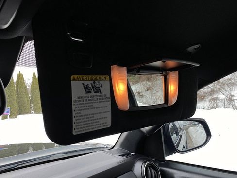 Used 2019 Toyota Tacoma TRD Off-Road w/ TRD Premium Off Road Package image 47