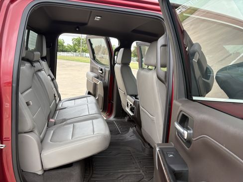 Used 2019 GMC Sierra 1500 SLT RWD image 14