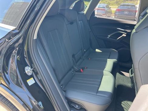 New 2025 Audi Q5 Premium Plus image 32