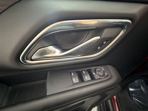 Used 2021 Chevrolet Suburban LS image 15