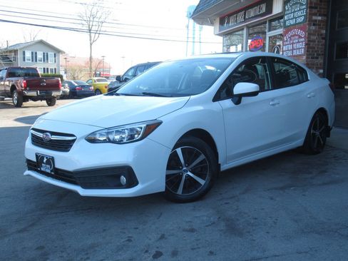 Used 2020 Subaru Impreza 2.0i Premium image 27