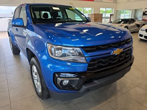 Used 2022 Chevrolet Colorado LT w/ Safety Package AWD/4WD image 5