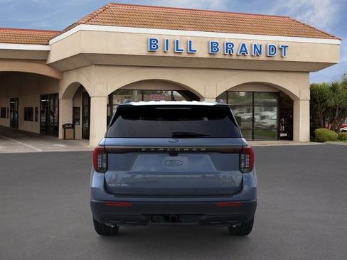 New 2026 Ford Explorer Active image 3