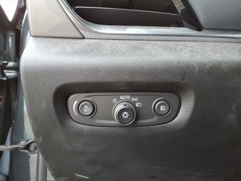 Used 2019 Chevrolet Traverse LT w/ LPO, Floor Liner Package image 18