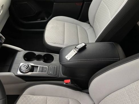 Used 2023 Ford Escape Active image 21