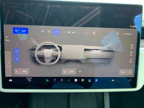 Used 2024 Tesla Model X image 22