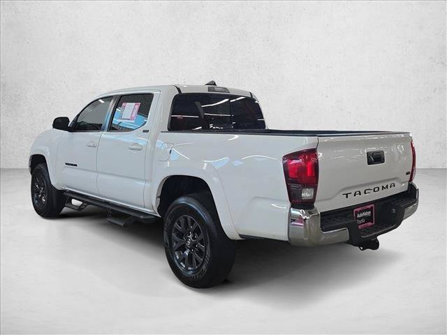 Used 2022 Toyota Tacoma SR5 RWD image 8
