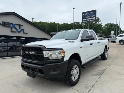 Used 2022 RAM 2500 Tradesman w/ Snow Chief Group AWD/4WD image 5
