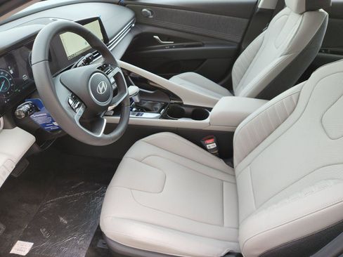 New 2026 Hyundai Elantra Limited w/ Cargo Package FWD image 10